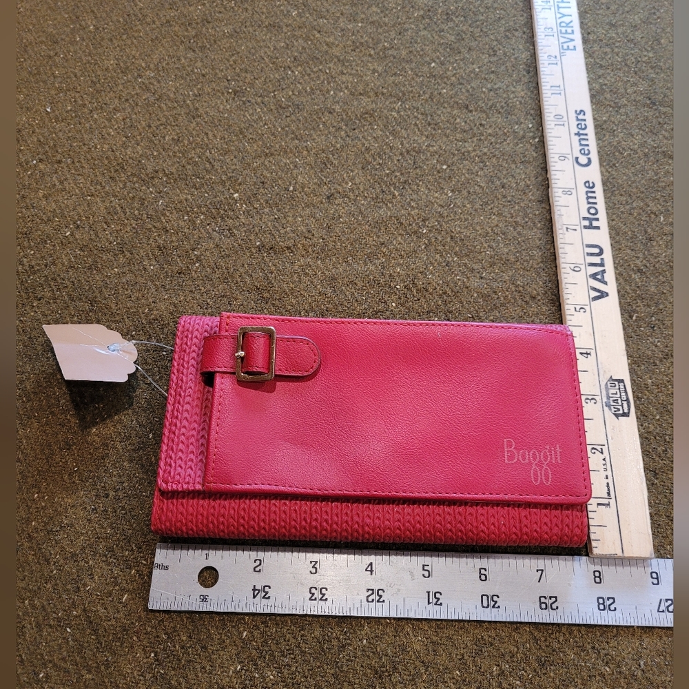 Red baggit wallet new checkbook cover